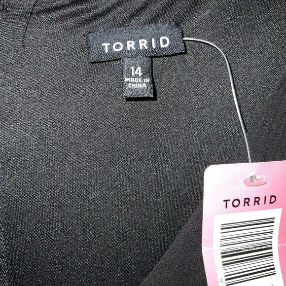 Torrid Heart Print Chiffon Flounce Skater Dress size 14 NWT - Picture 7 of 8